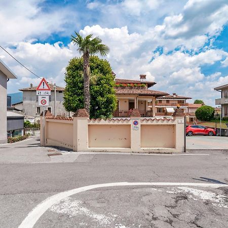 La Casa Di Giuliano Lägenhet Iseo Exteriör bild