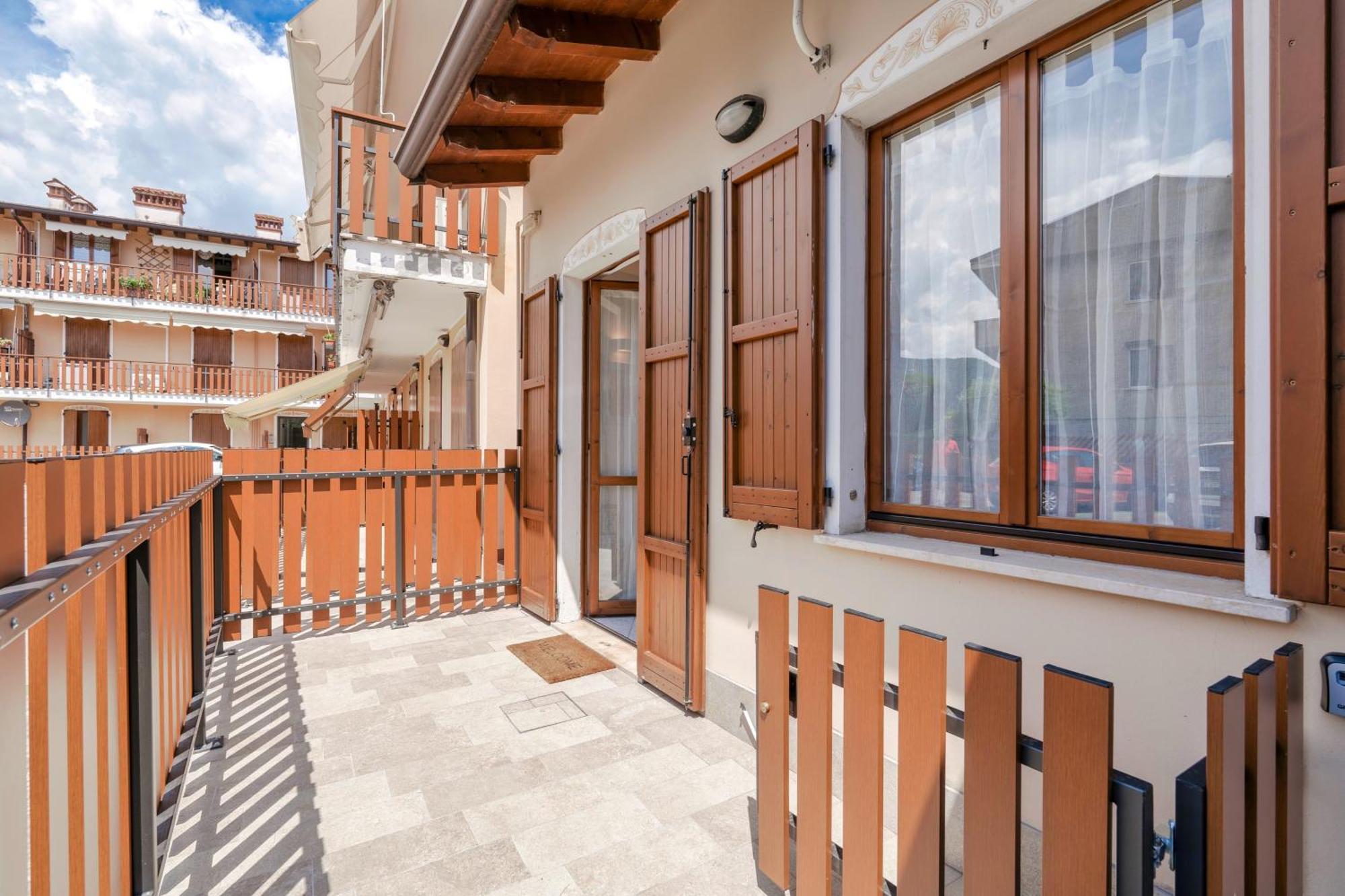 La Casa Di Giuliano Lägenhet Iseo Exteriör bild