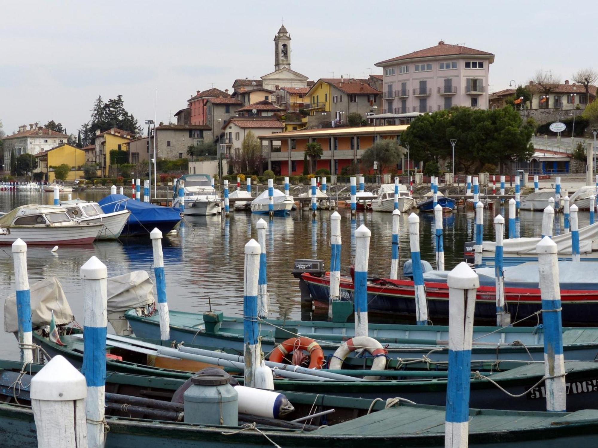 La Casa Di Giuliano Lägenhet Iseo Exteriör bild
